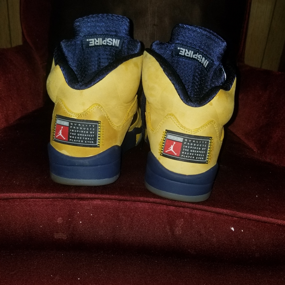 NIKE Jordan 5 - Michigan State